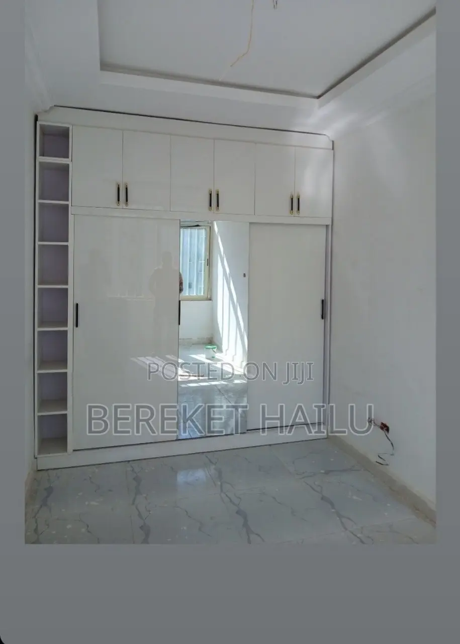 የቤትዎን ውበት የሚያድሱ እና እቃዎችን በስርአት የሚይዙ ዘመናዊ የቁም ሳጥኖች!