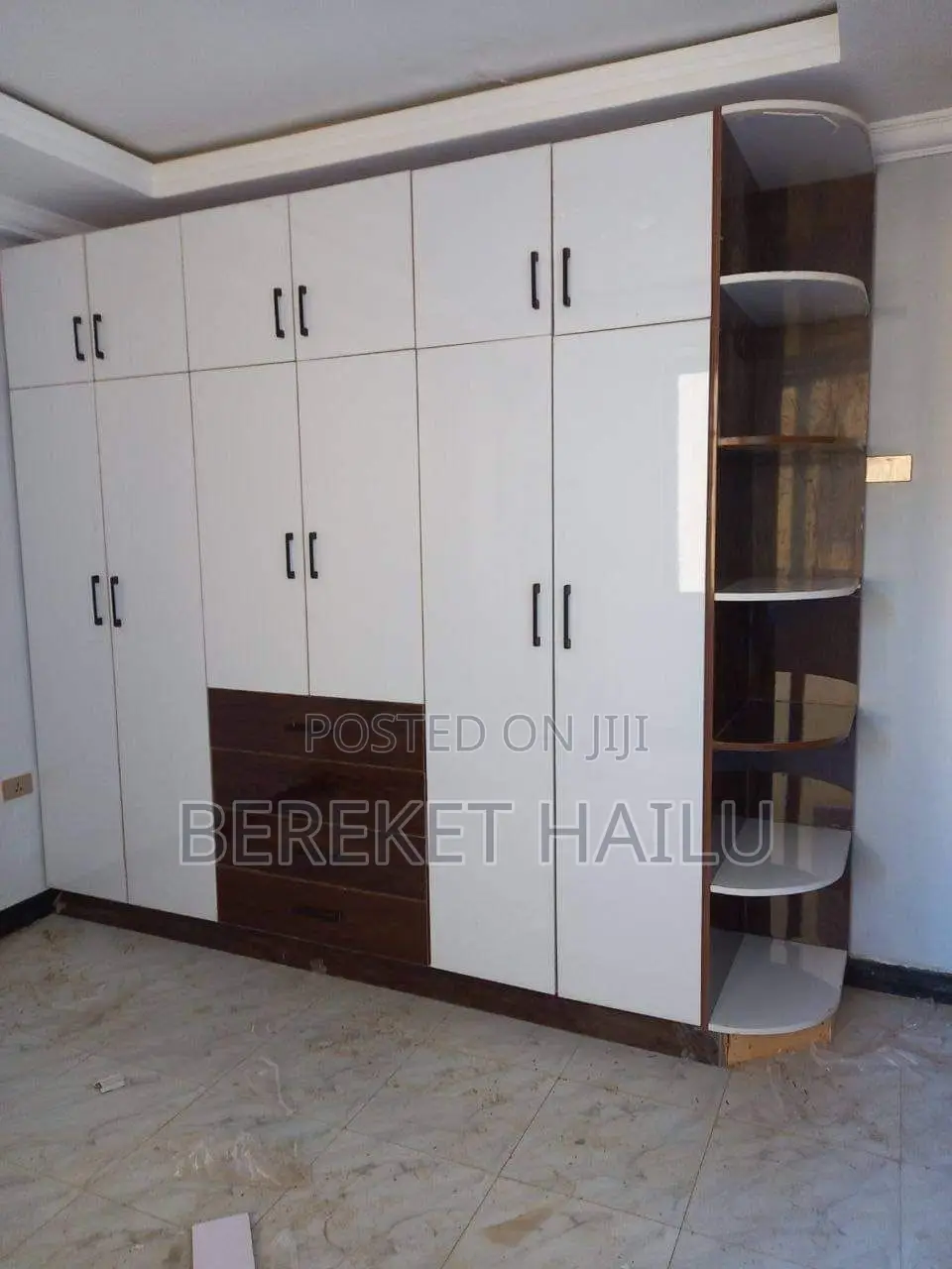 የቤትዎን ውበት የሚያድሱ እና እቃዎችን በስርአት የሚይዙ ዘመናዊ የቁም ሳጥኖች!