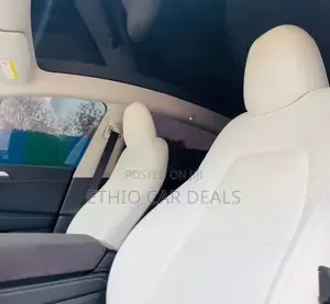 Tesla Model Y Long Range 2024 Black