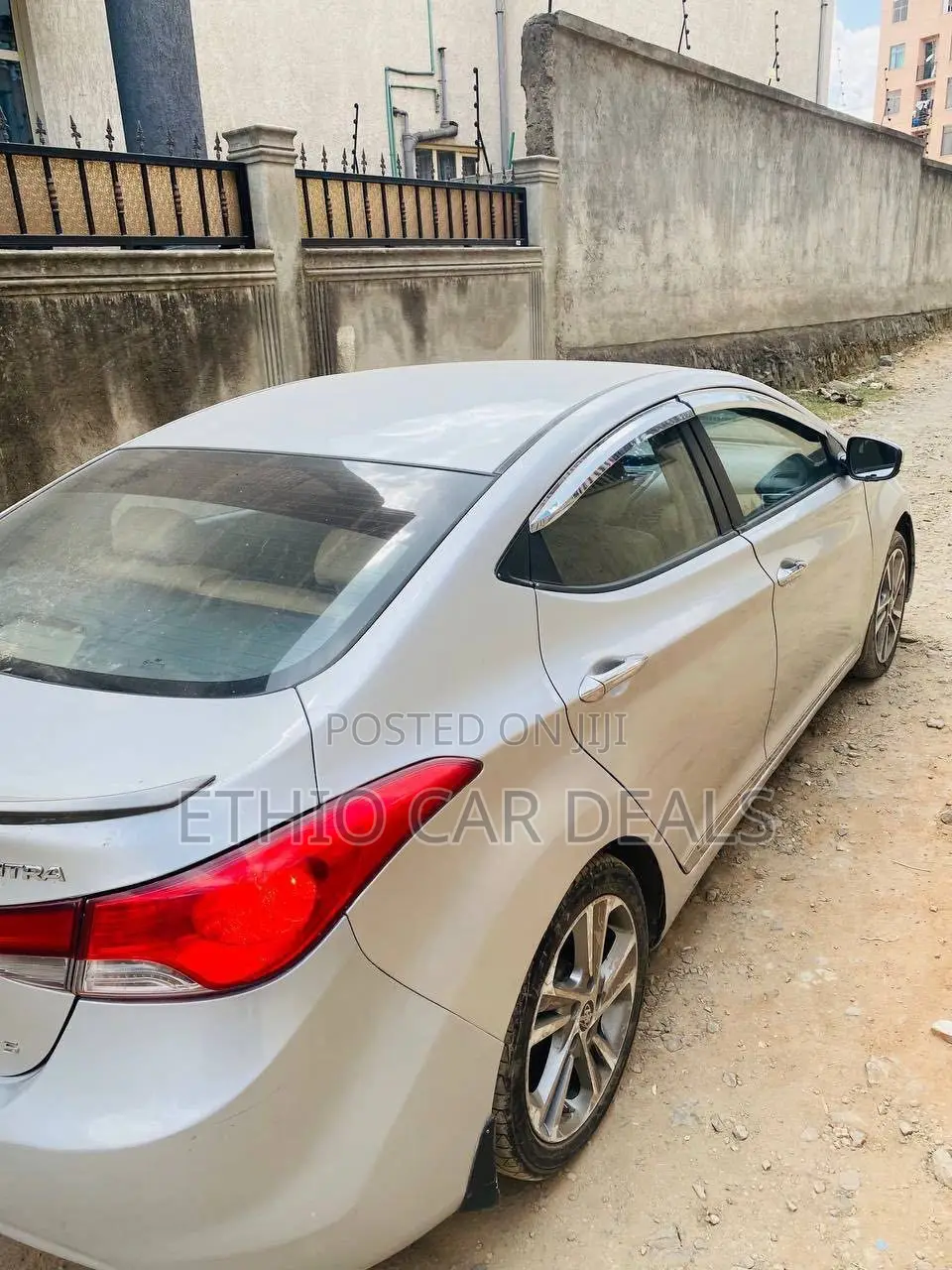 Hyundai Elantra Touring SE Automatic 2012 Silver