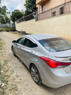 Hyundai Elantra Touring SE Automatic 2012 Silver