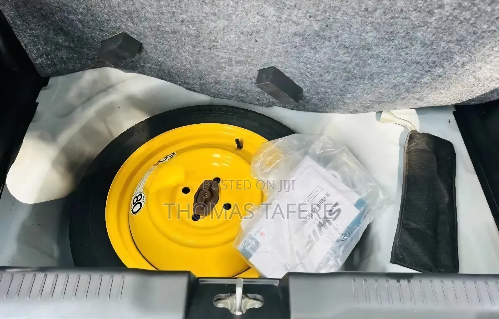 Suzuki Swift 2022 White