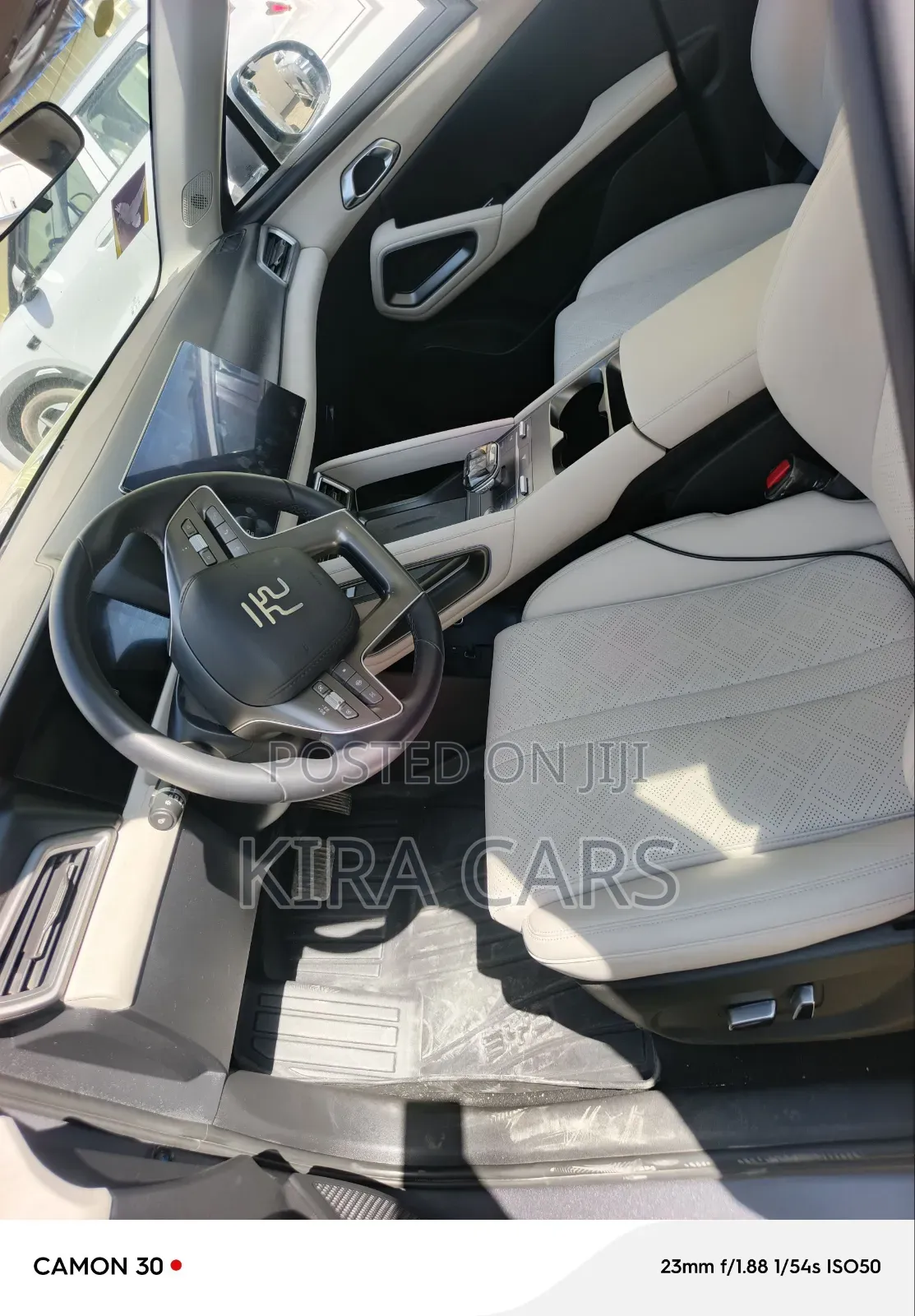 BYD Yuan Up 2025 Gray