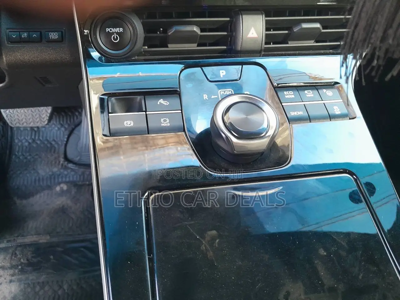 Toyota bZ4X 71.4 kWh FWD 2023 White