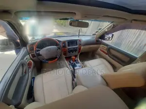 Toyota Land Cruiser 2005 Black