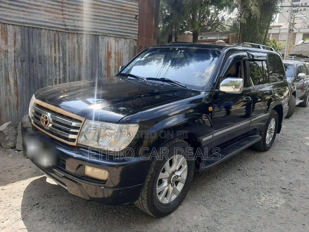 Toyota Land Cruiser 2005 Black