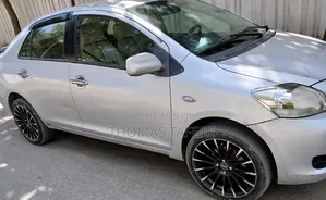 Toyota Yaris 2008 Silver