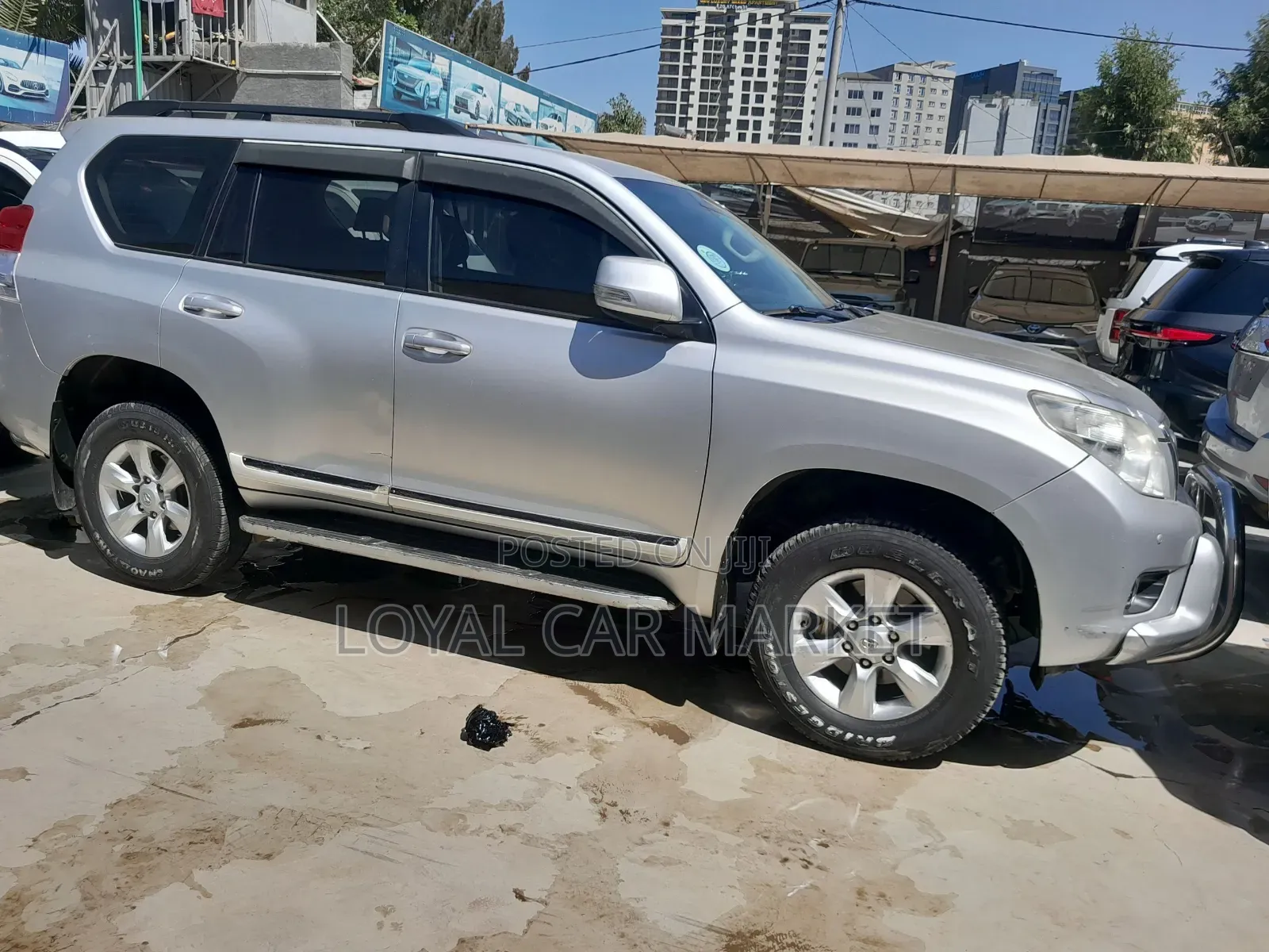 Toyota Land Cruiser Prado 2014 Ivory