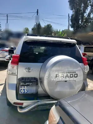 Toyota Land Cruiser Prado 2014 Ivory