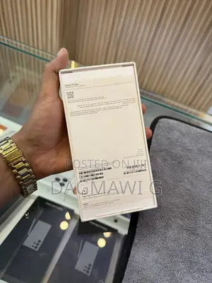 New Apple iPhone 17 Pro Max 256 GB Blue