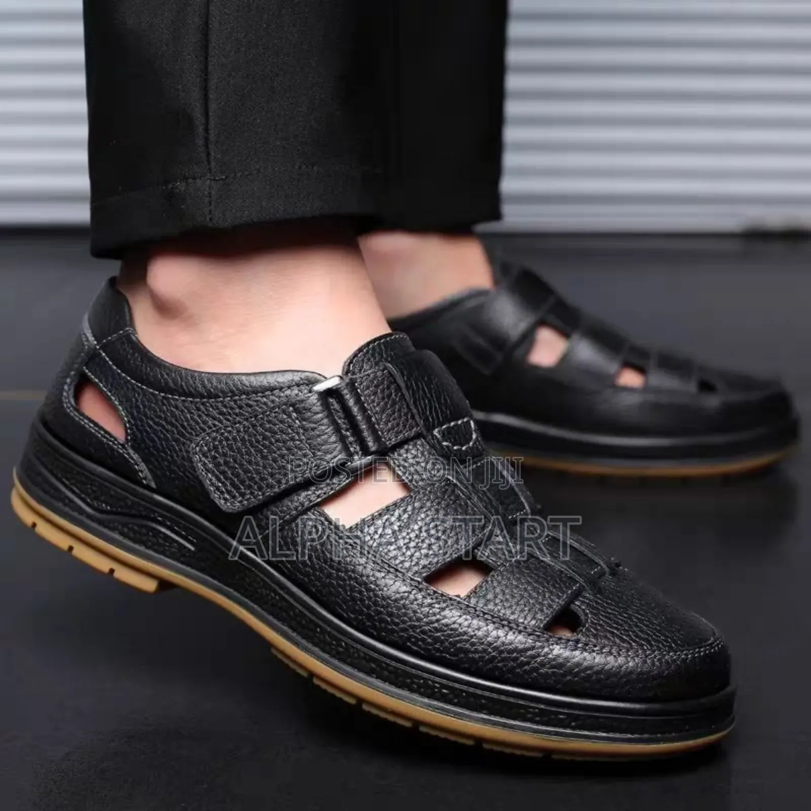 Sandals ሸበጥ Black High Master Quality Smooth Sneakers