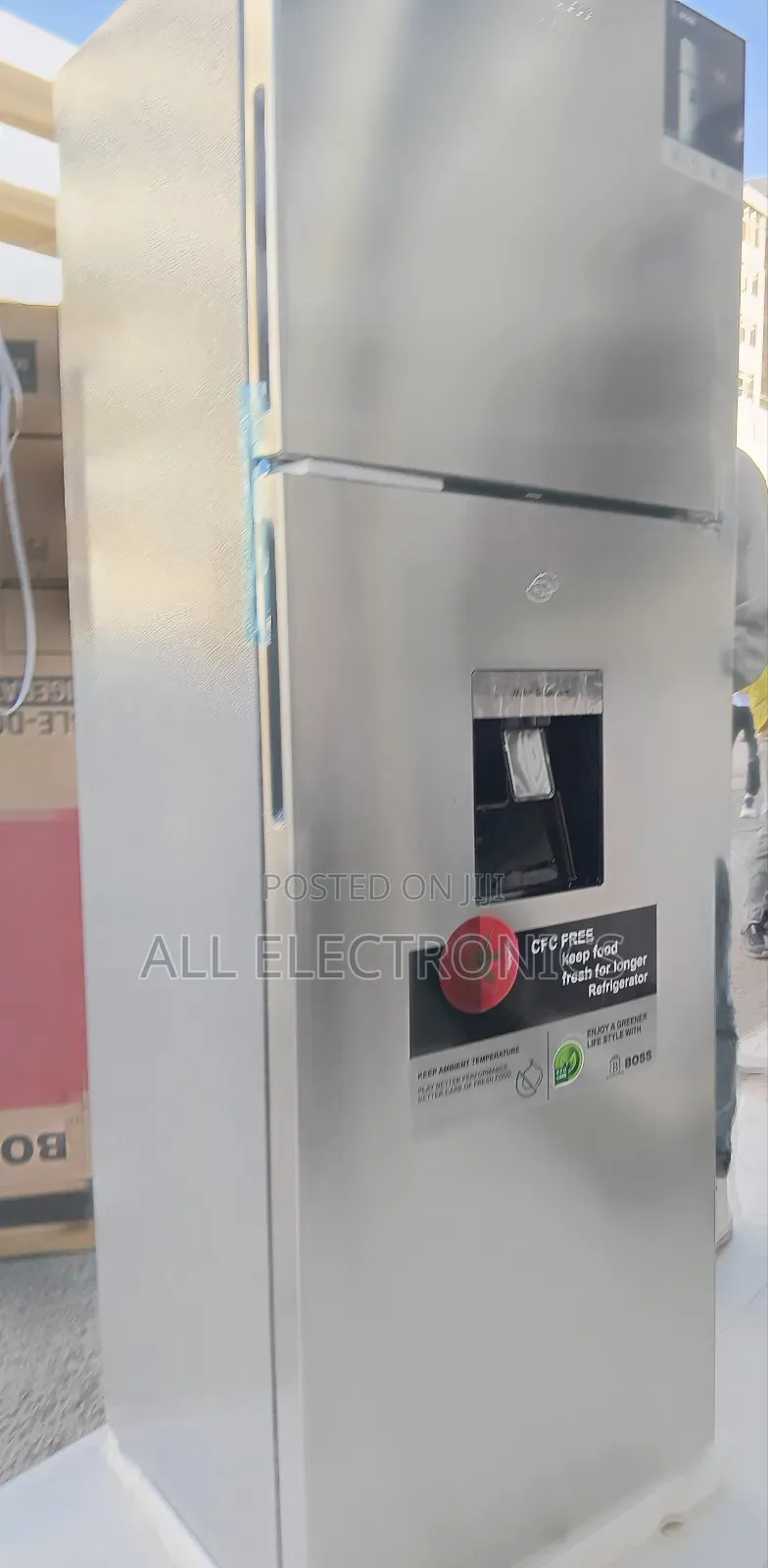 500"Model Boss Refrigerator