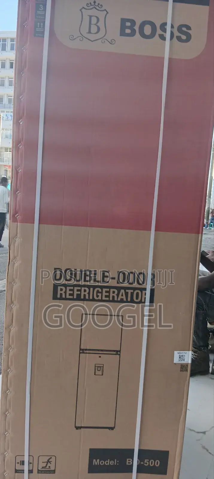 500"Model Boss Refrigerator