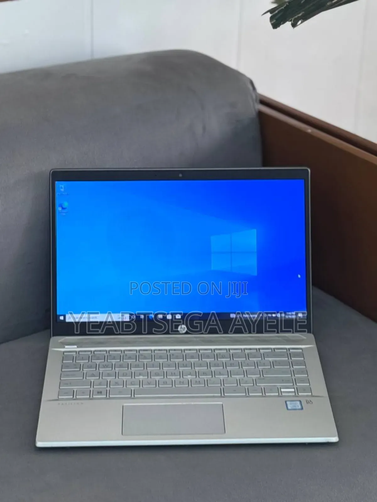 New Laptop HP Pavilion 15 8GB Intel Core I5 SSD 256GB