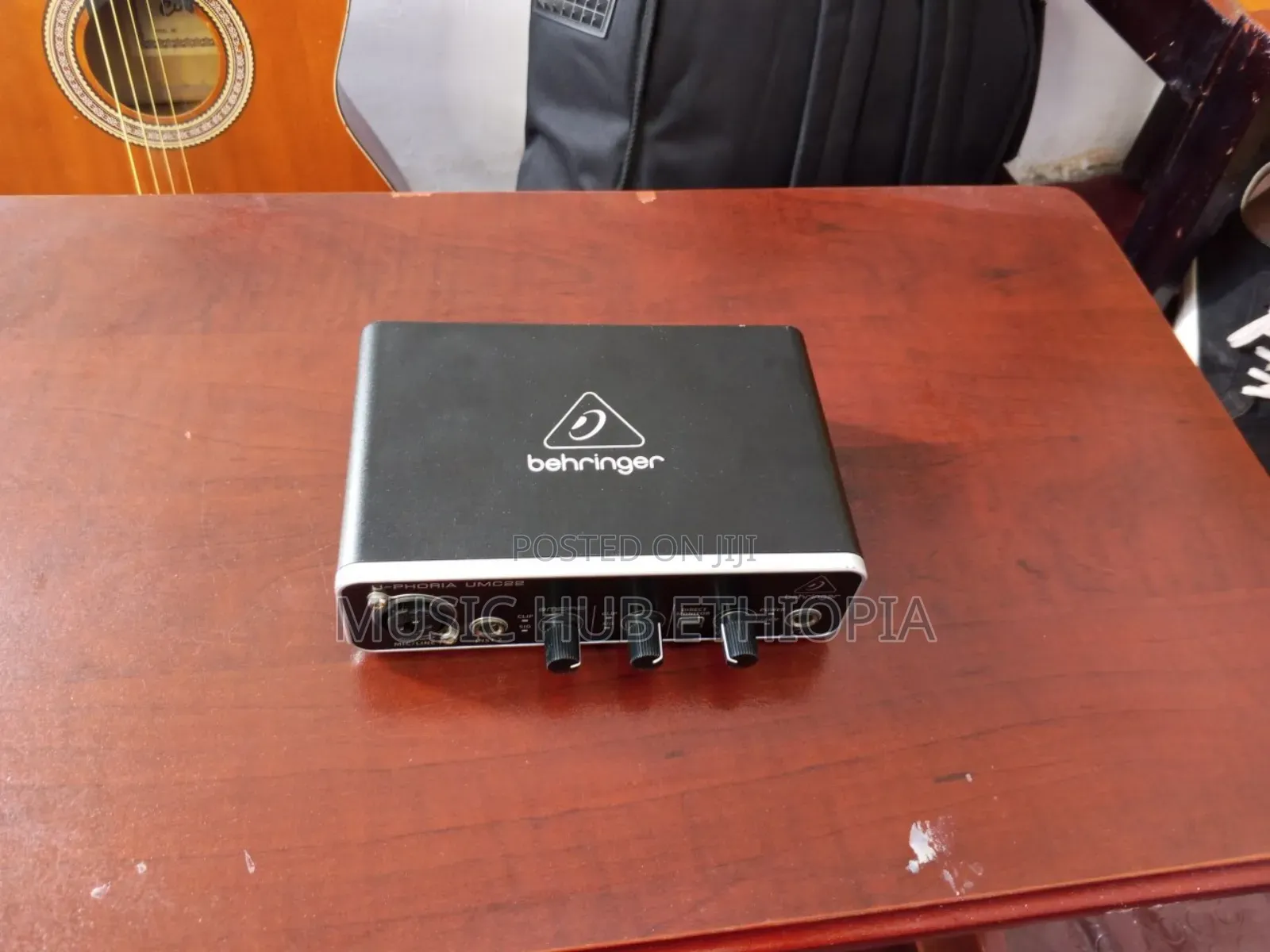 Behringer U-Phoria Umc22 Sound Card