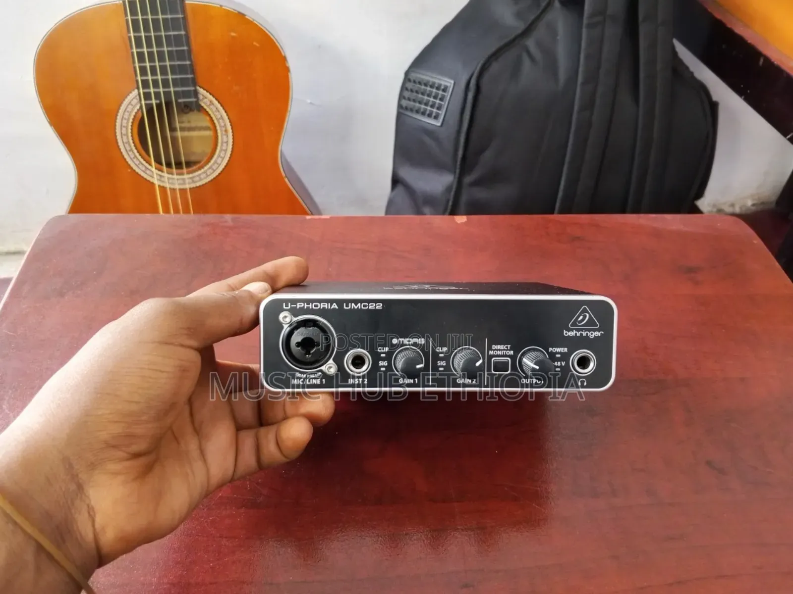 Behringer U-Phoria Umc22 Sound Card