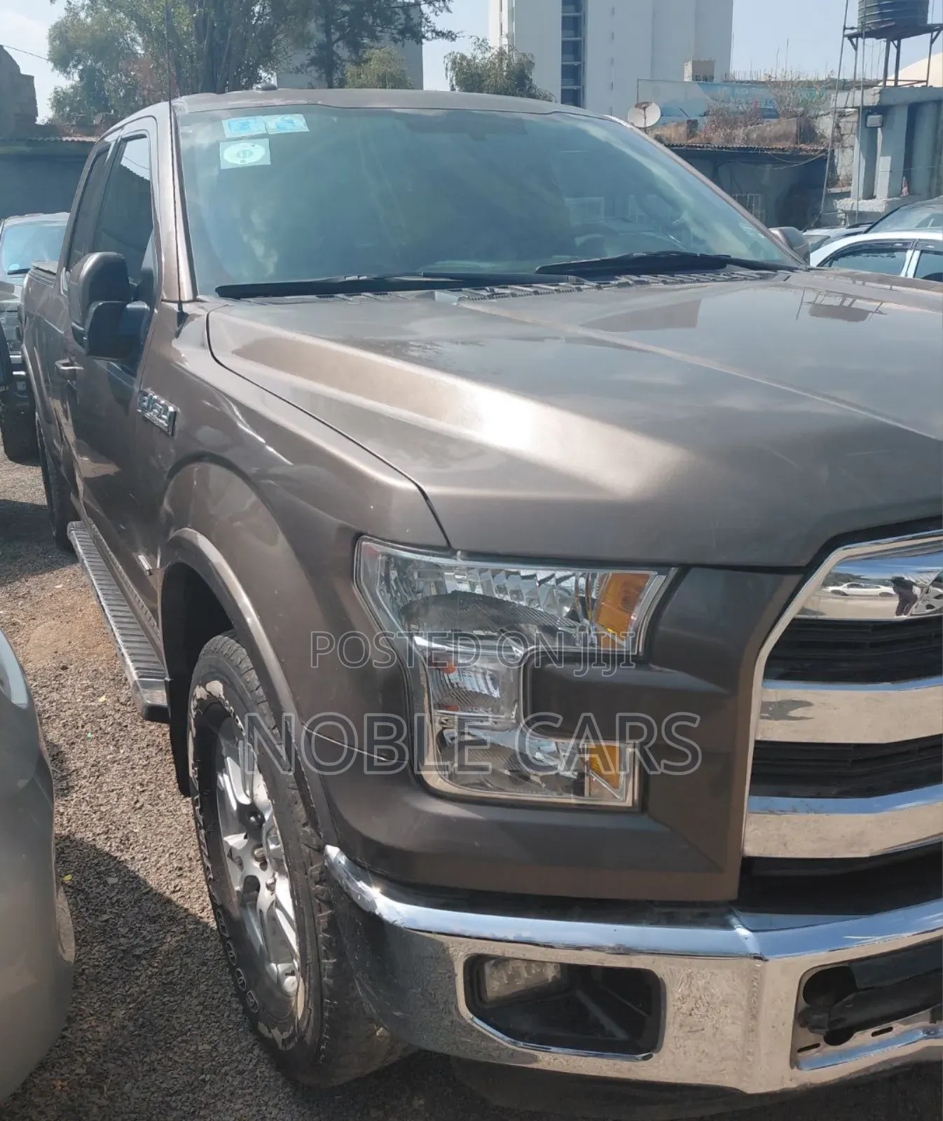 Ford F-150 2016 Brown