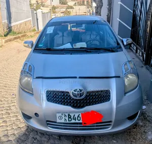 Toyota Yaris 2006 Silver