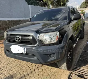 Toyota Tacoma 2013