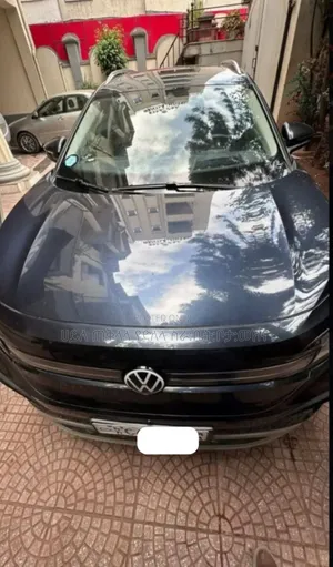 Volkswagen ID.6 2022 Blue