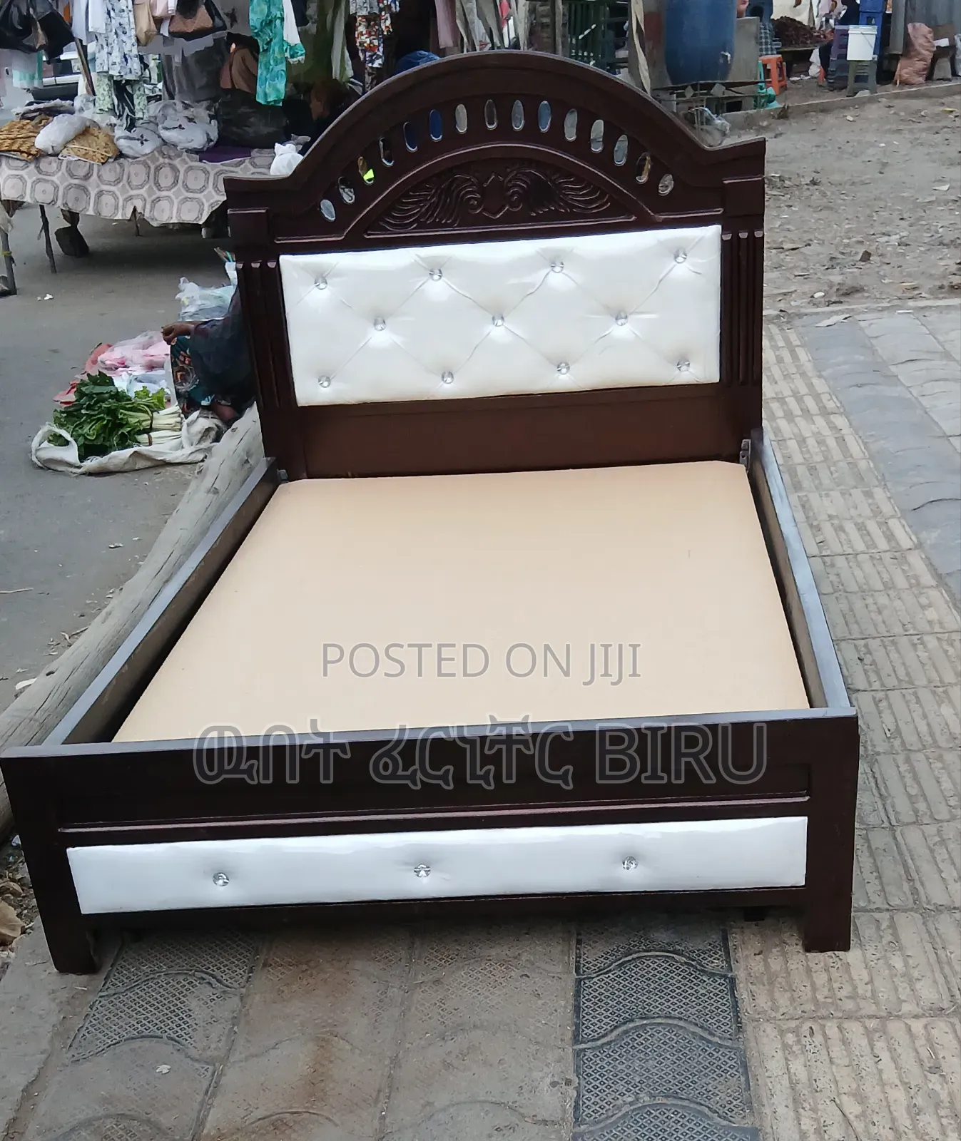 1,2ዐmdf አልጋ 16500