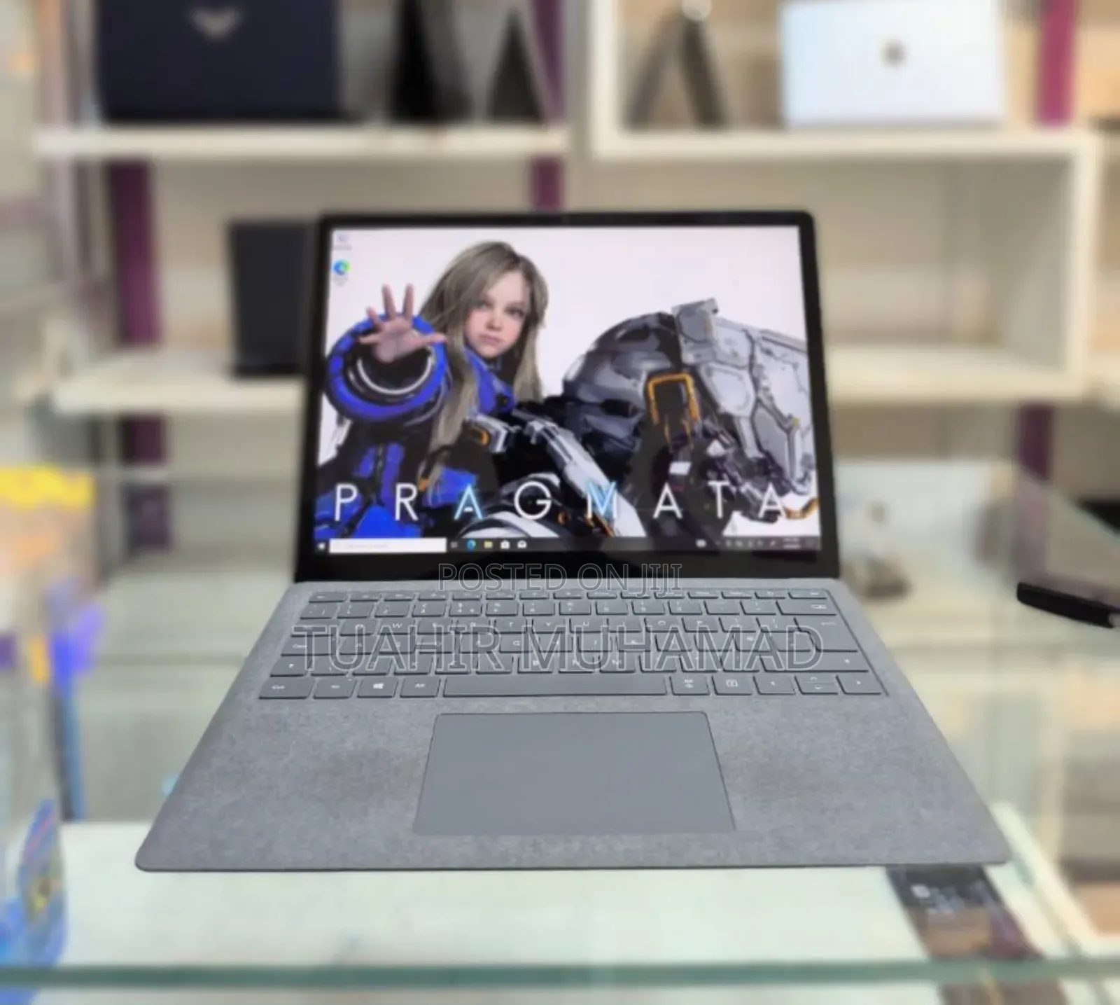 New Laptop Microsoft Surface 16GB Intel Core I7 SSD 256GB