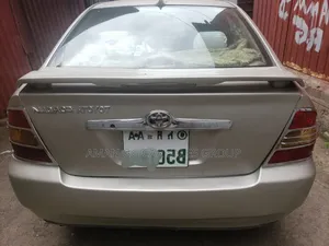 Toyota Corolla 2002 Gray