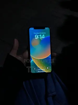 Apple iPhone X 64 GB White