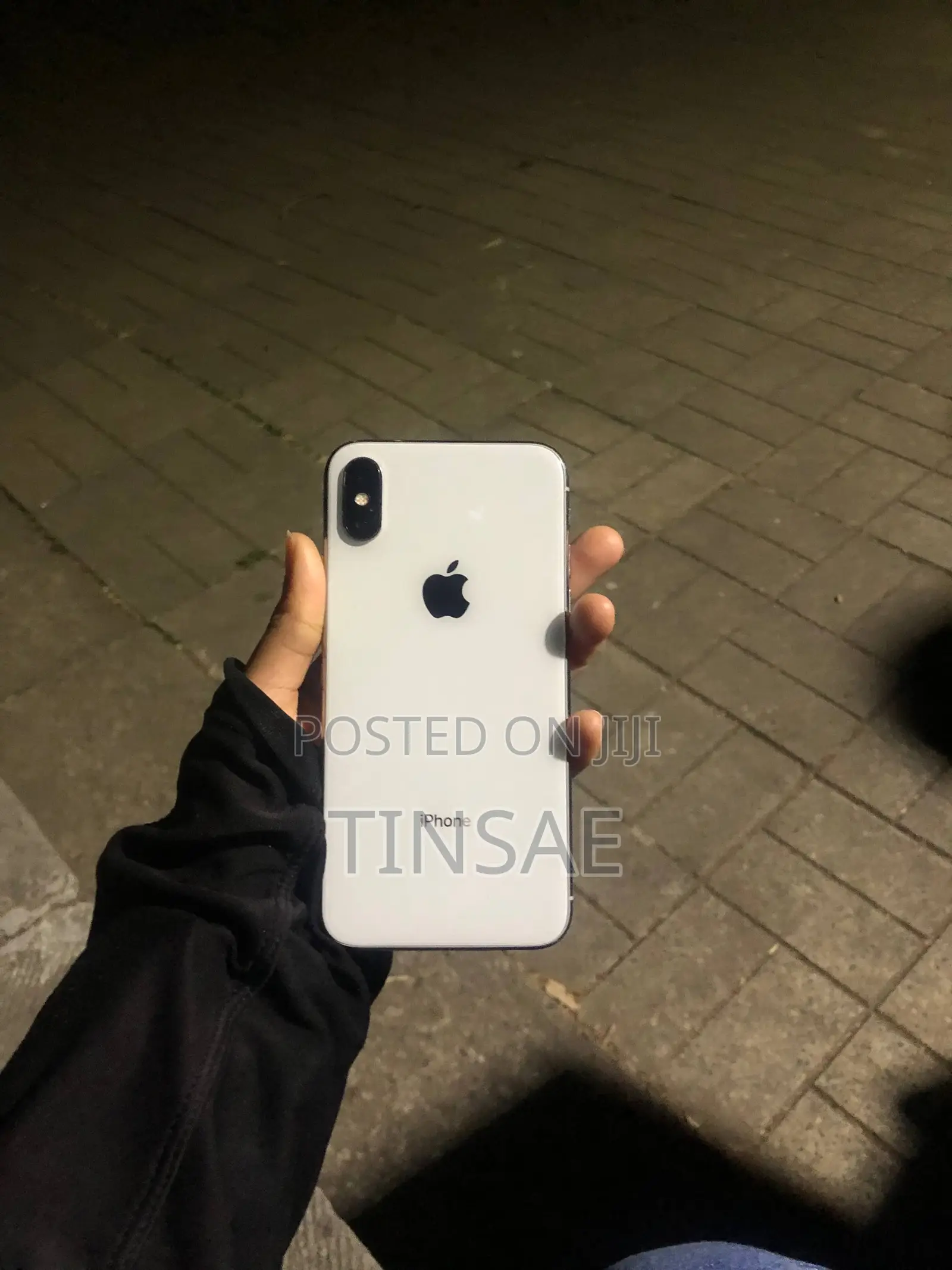 Apple iPhone X 64 GB White