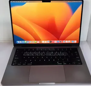 New Laptop Apple MacBook Pro 2021 M1 16GB Intel Core I9 SSD 512GB