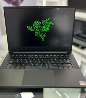 New Laptop Razer Blade 16GB AMD Ryzen 9 SSD 1T