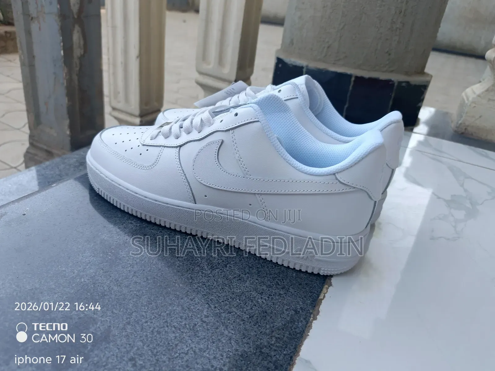 Nike Air Force 1 Low 07