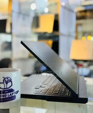 New Laptop Lenovo Legion 5 16GB AMD Ryzen 5 SSD 512GB