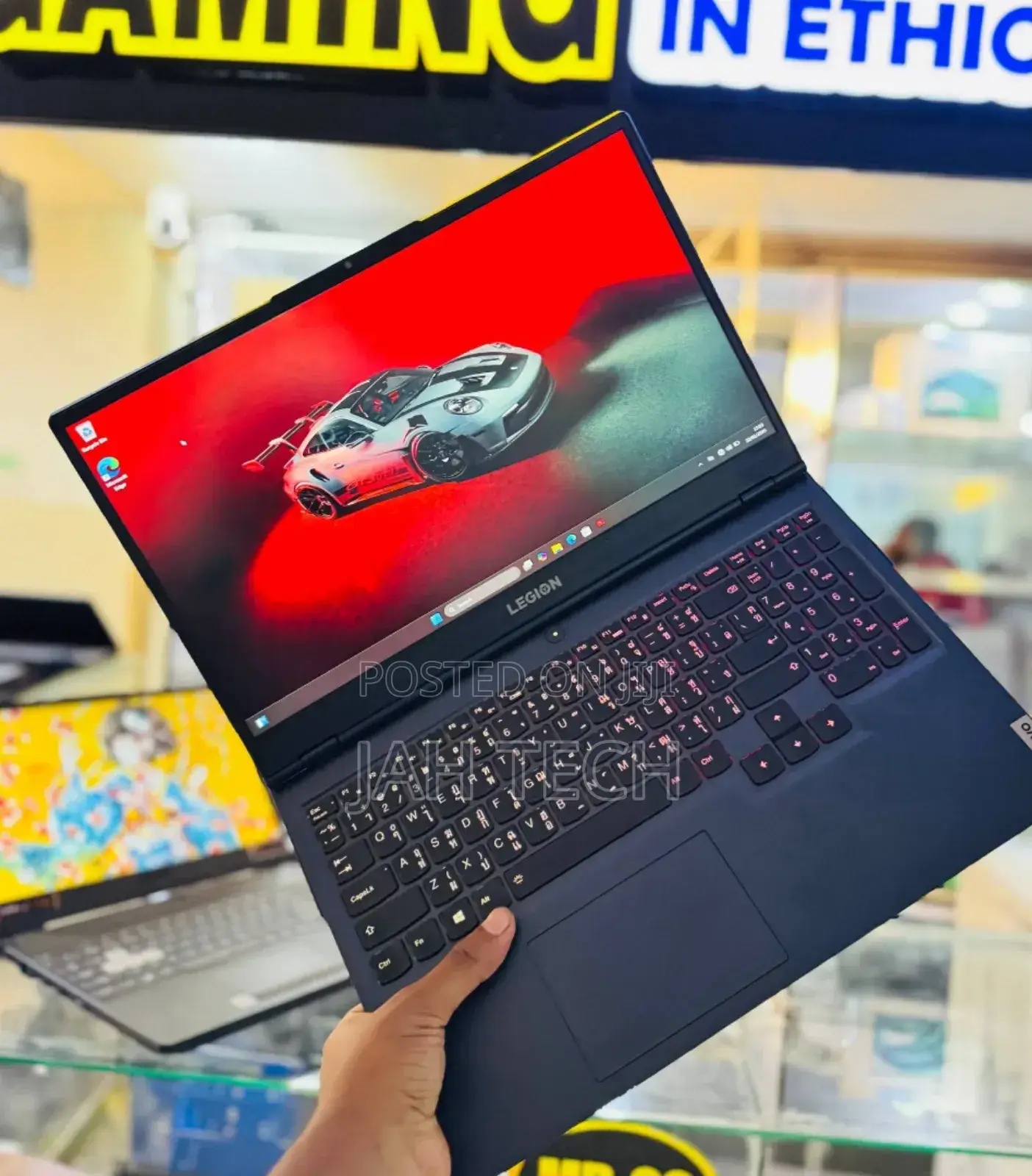 New Laptop Lenovo Legion 5 16GB AMD Ryzen 5 SSD 512GB