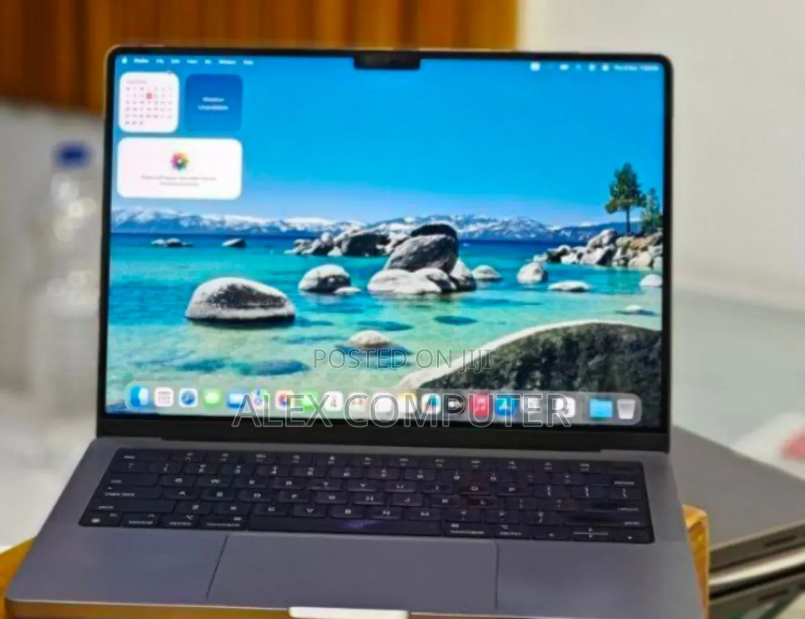 New Laptop Apple MacBook Pro M1 16GB Apple M1 Pro SSD 512GB