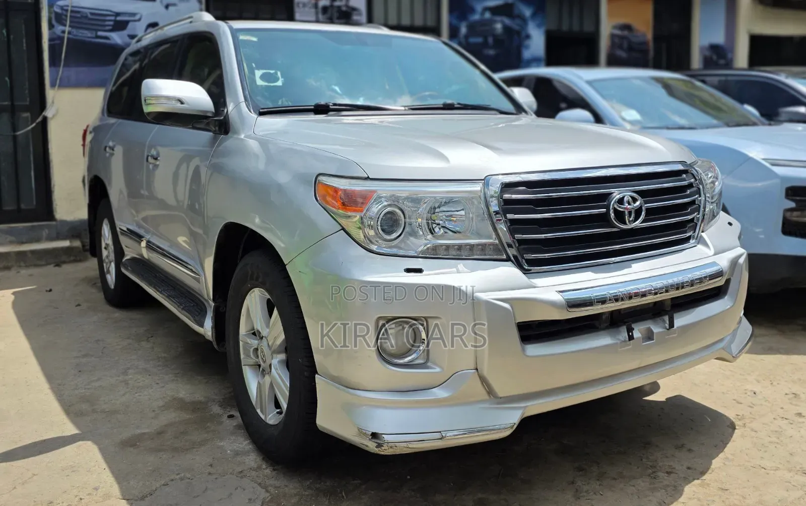 Toyota Land Cruiser 2015 Silver
