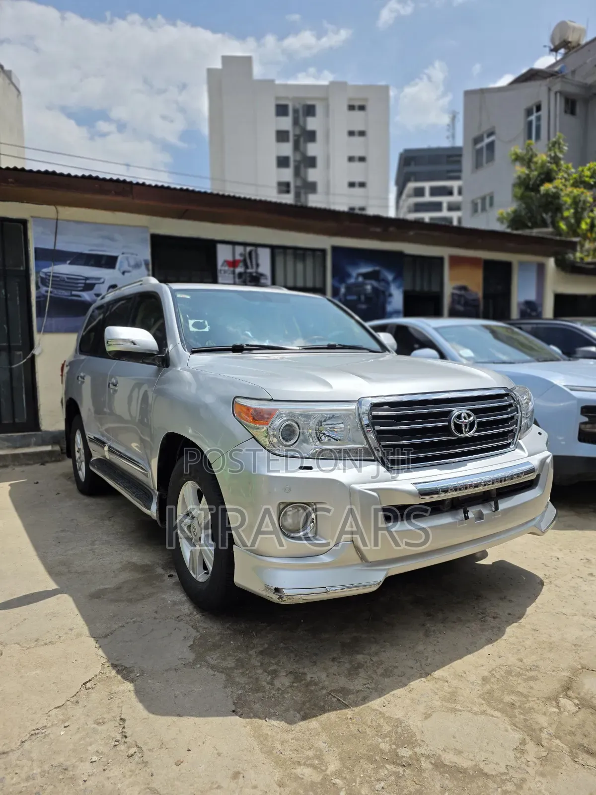 Toyota Land Cruiser 2015 Silver