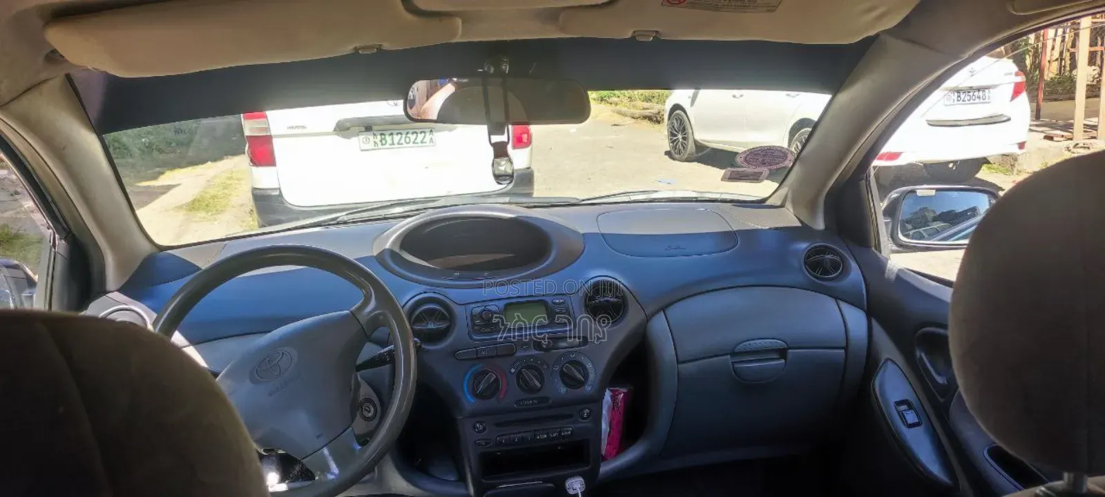 Toyota Vitz 1999 Green