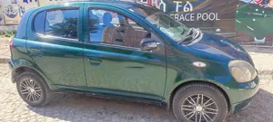 Toyota Vitz 1999 Green