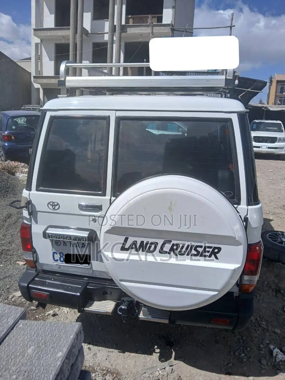 Toyota Land Cruiser 2015 White