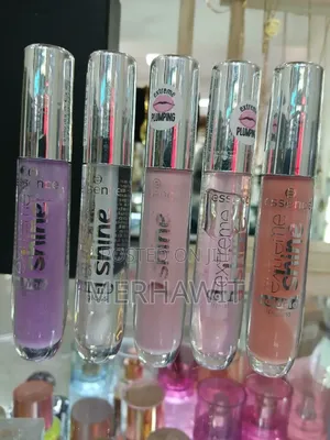 Essence Gloss