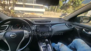 Nissan Qashqai 2016 Gray