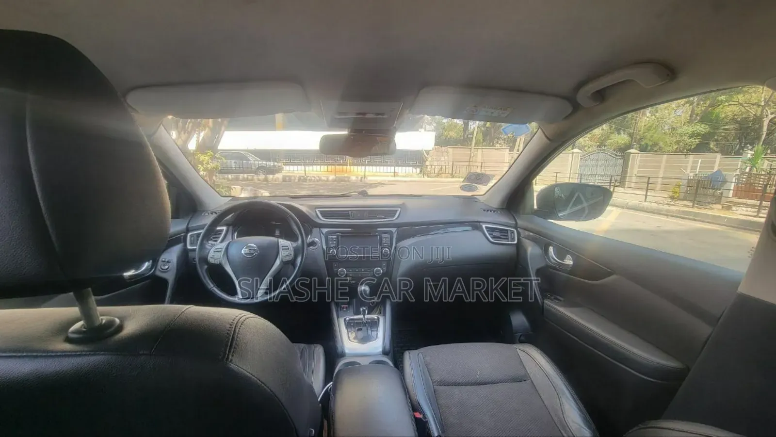 Nissan Qashqai 2016 Gray