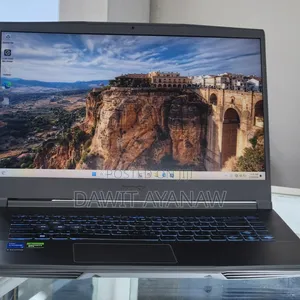 New Laptop MSI 16GB Intel Core I5 SSD 512GB