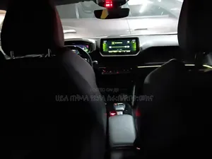 Peugeot 2008 2022 Ivory