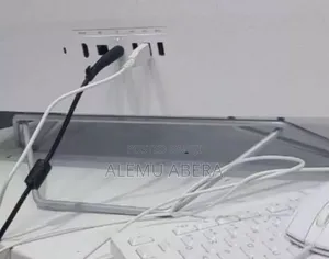 New Laptop HP OmniStudio X All-in-One 8GB Intel Core i5 SSD 512GB