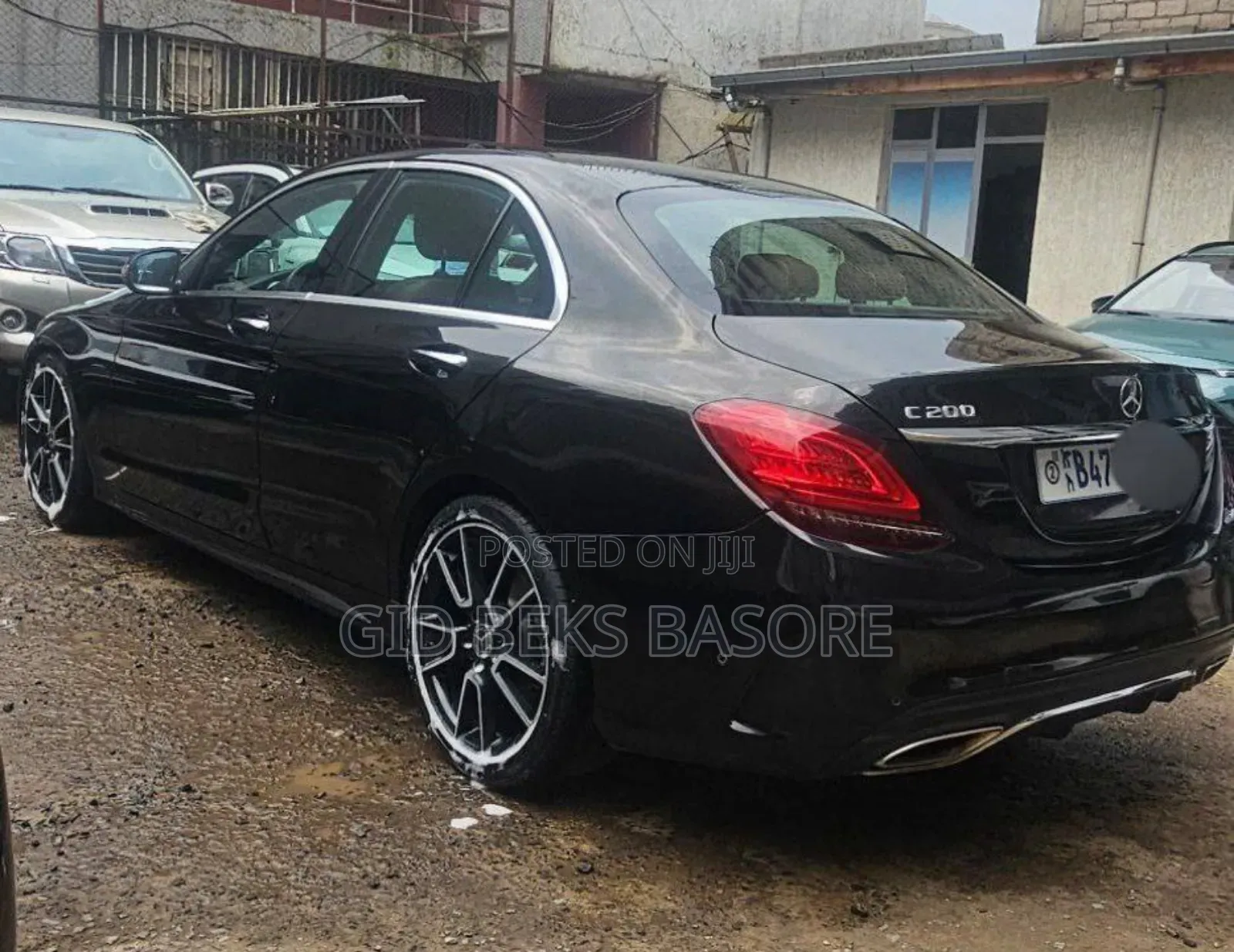 Mercedes-Benz C200 2019 Brown