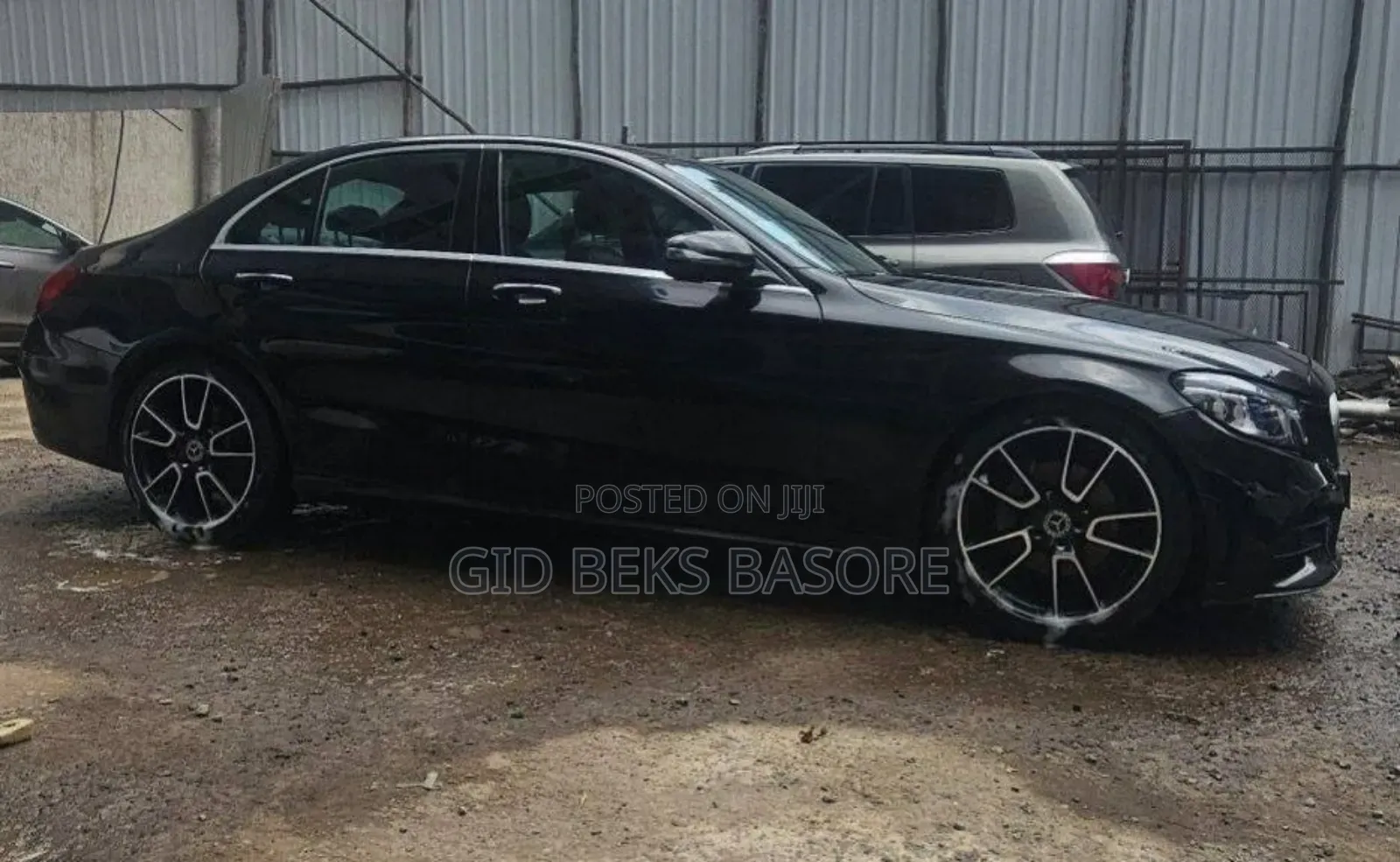 Mercedes-Benz C200 2019 Brown