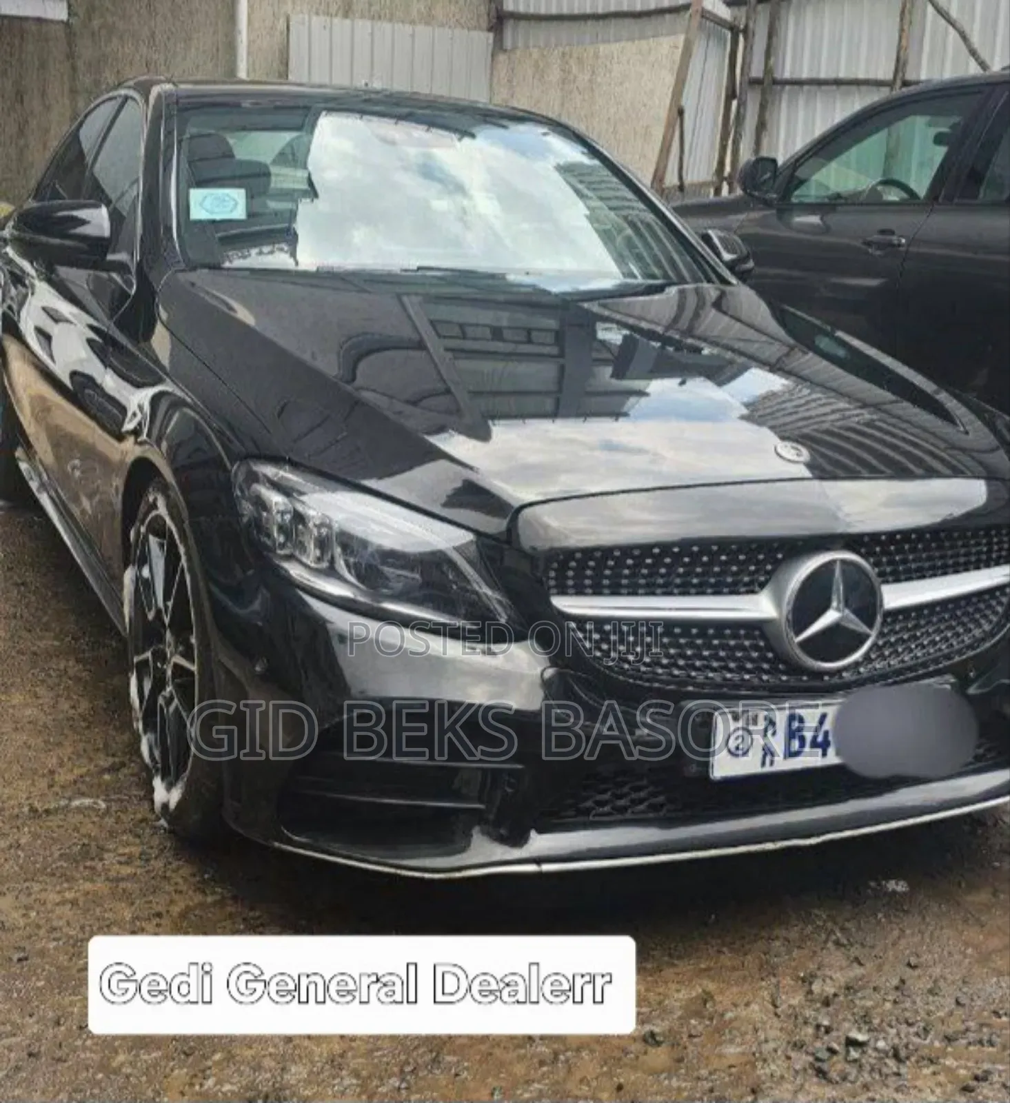 Mercedes-Benz C200 2019 Brown