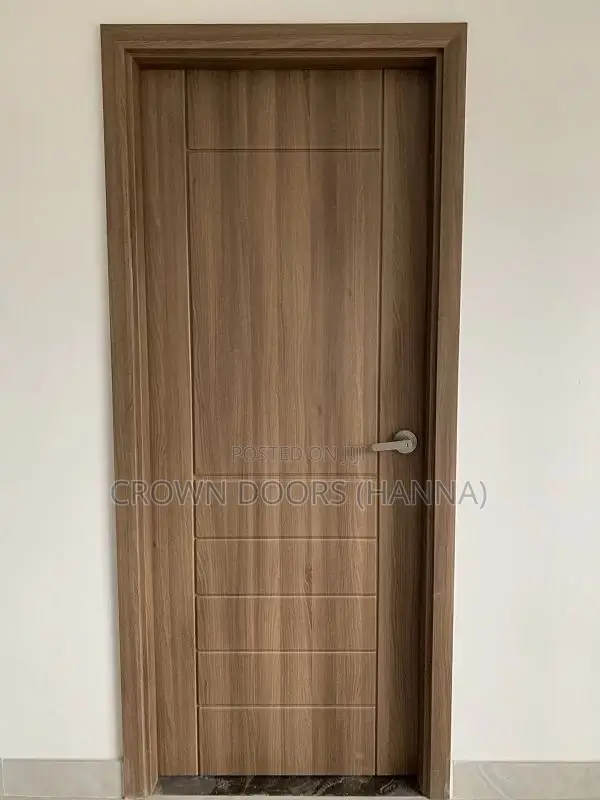Crown Wooden Door/Water Proof Doors Available for All Types of Doors